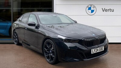 2024 BMW 5 Series 530e M Sport Pro 4dr Auto Saloon 15,427 mi photo